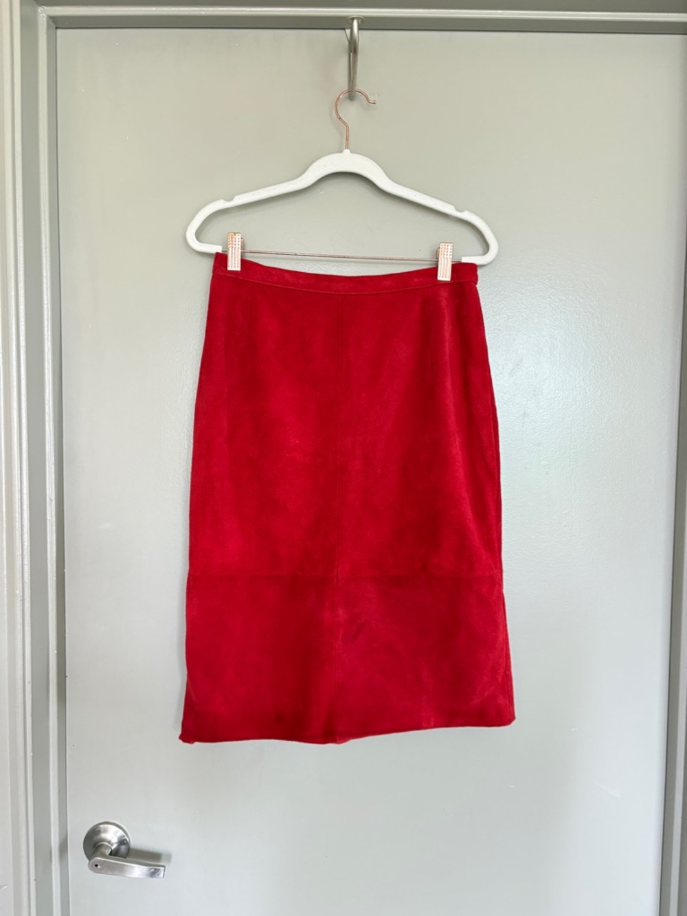 COMINT vintage Red Suede Leather midi Skirt